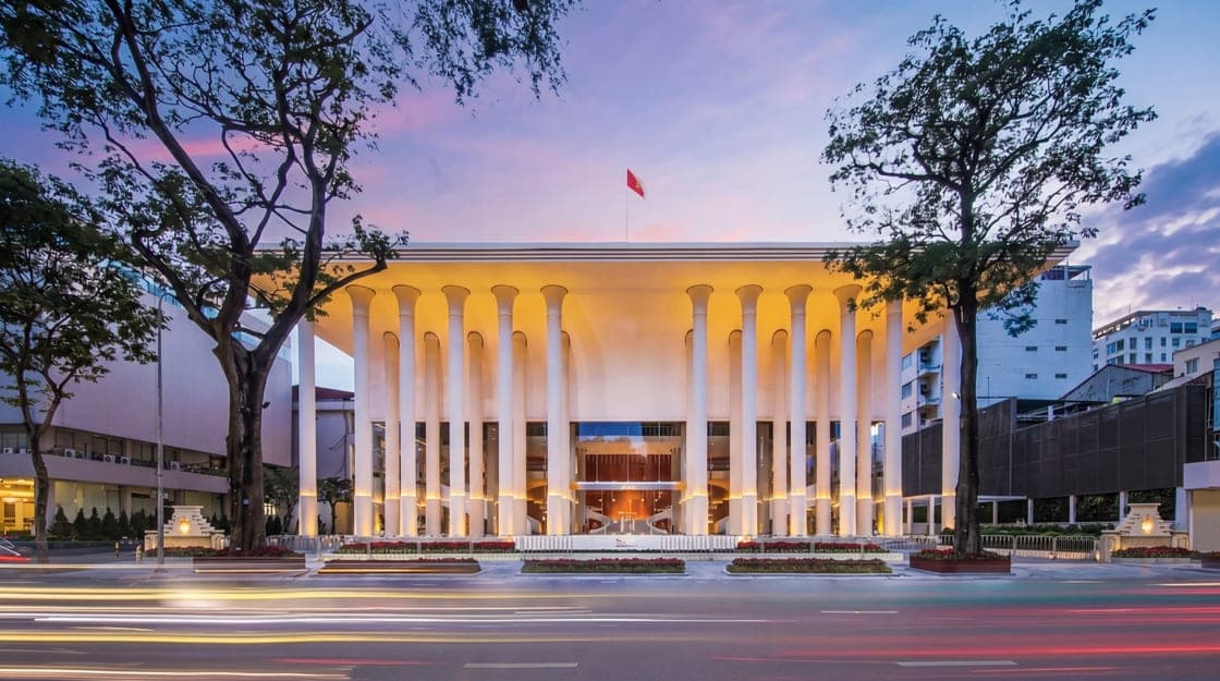 Nhà hát Hồ Gươm