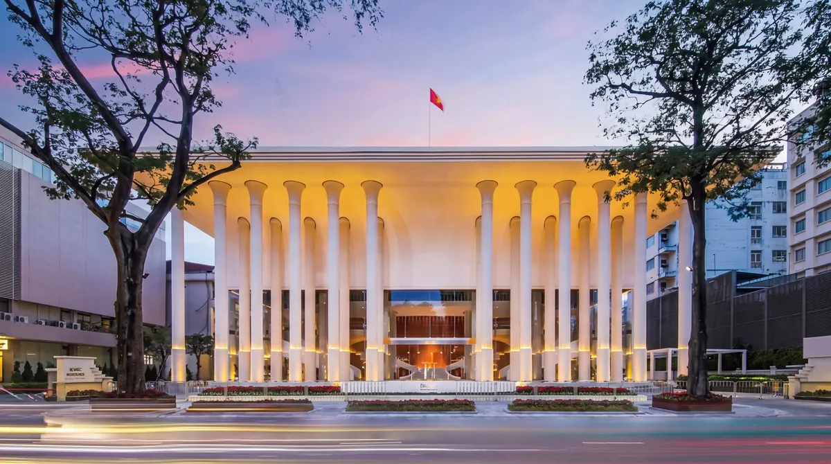 Hồ Gươm Opera